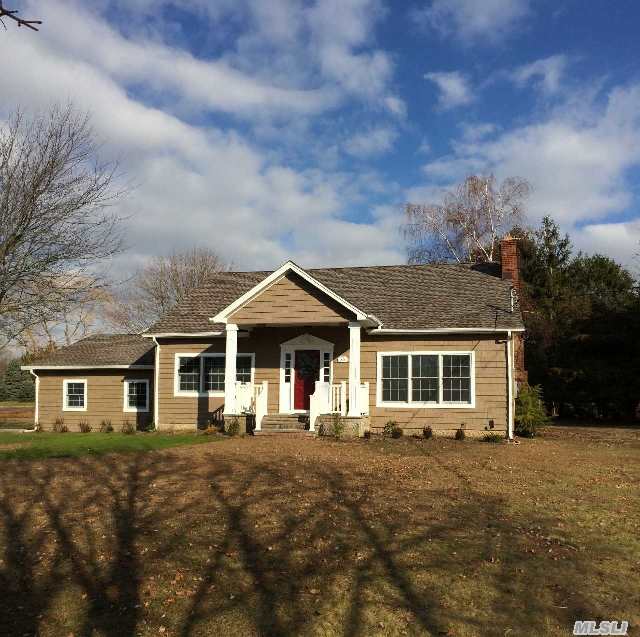85 Leeward Dr