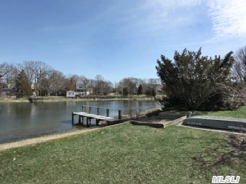 1150 Grand Ave