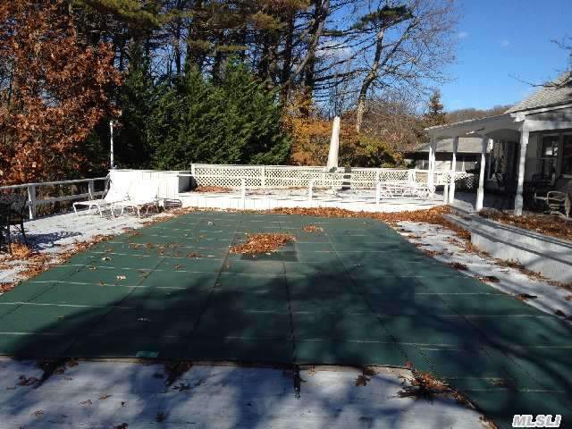 1280 Bayberry Rd