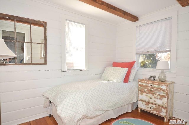 1373 Peconic Bay Blvd