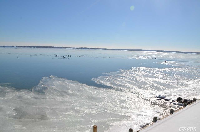 1373 Peconic Bay Blvd