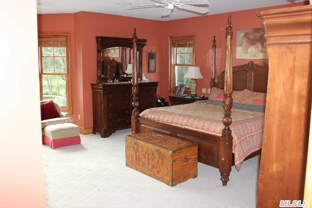 1885 Home Pike