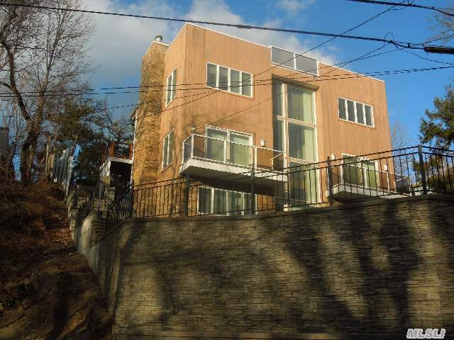 2 Cliff Way