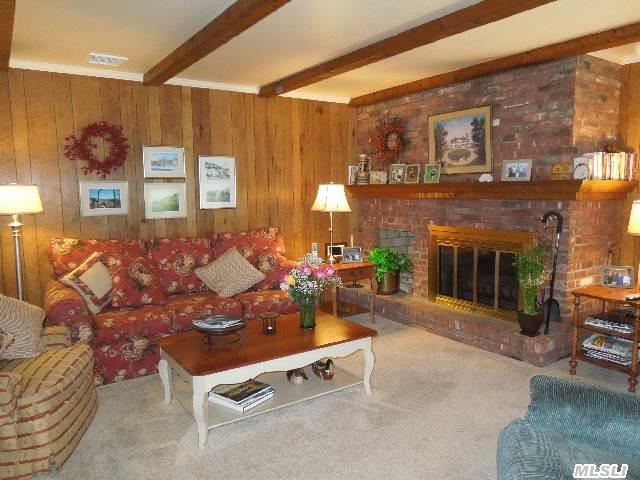 52 Bay Harbor Rd