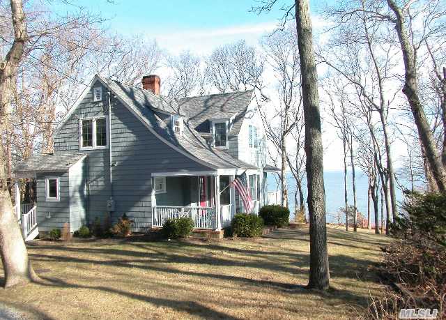 5425 Nassau Point Rd
