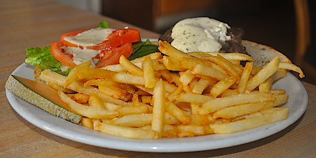 Jamesport Burger