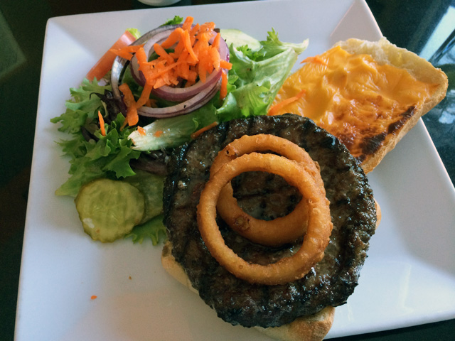 Outerbanks cheeseburger