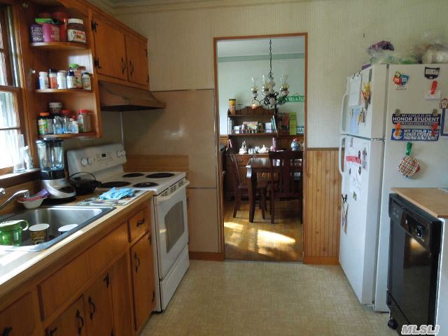 11 Lockitt Dr