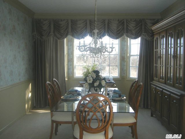 14 Maidstone Ln