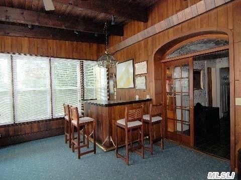 315 Maple Ln
