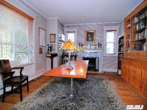 315 Maple Ln