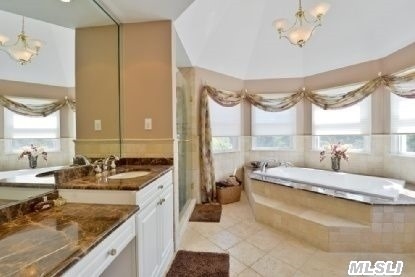 315 Richmond Ln