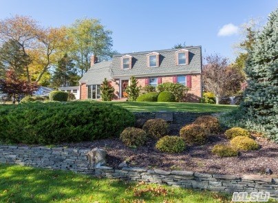 345 Colonial Rd