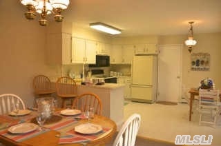 415 Silver Colt Rd