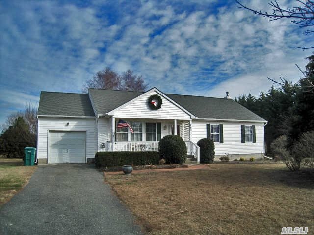 970 Gabriella Ct