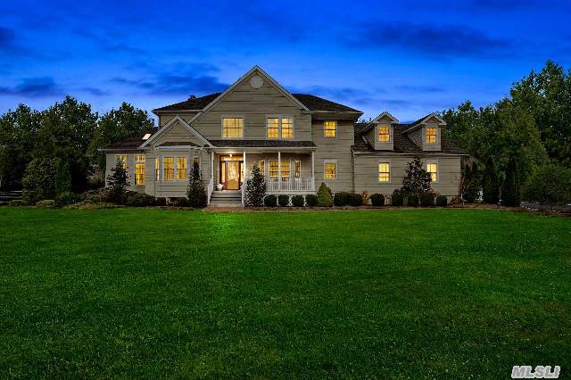 1250 White Eagle Dr