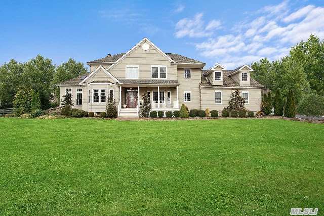 1250 White Eagle Dr