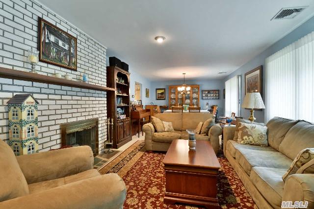 1465 Brigantine Dr