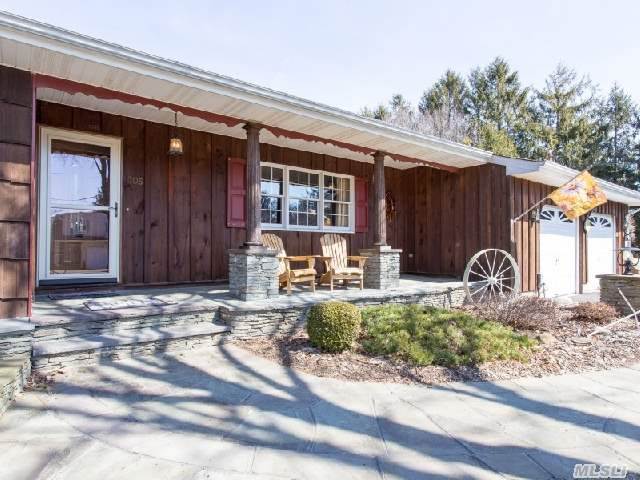 305 Leeward Dr