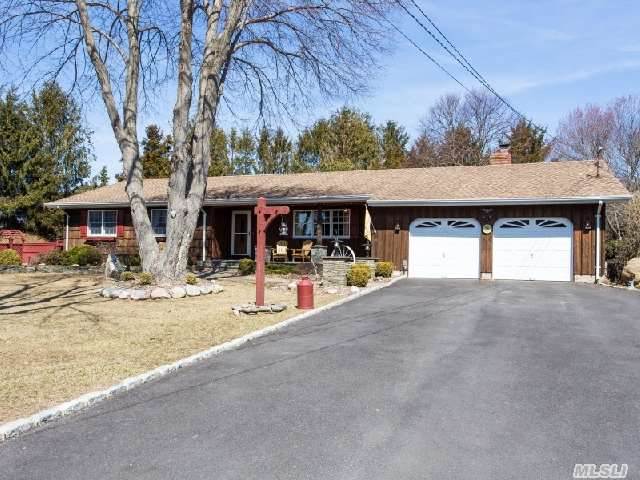 305 Leeward Dr