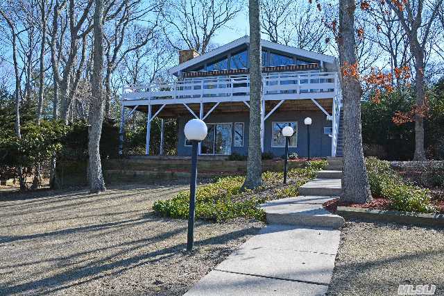 4565 Paradise Point Rd