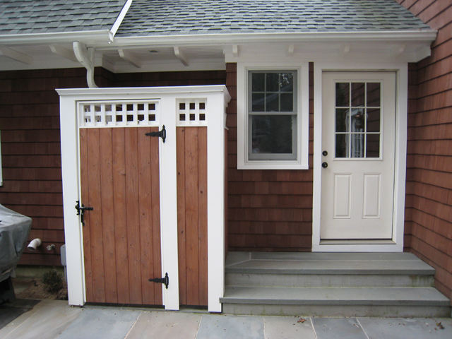 Ike Sinesi of Cutchogue says, "The shower is on the rear of the house on a slate patio. We wanted it to blend in with the house as much as possible. 