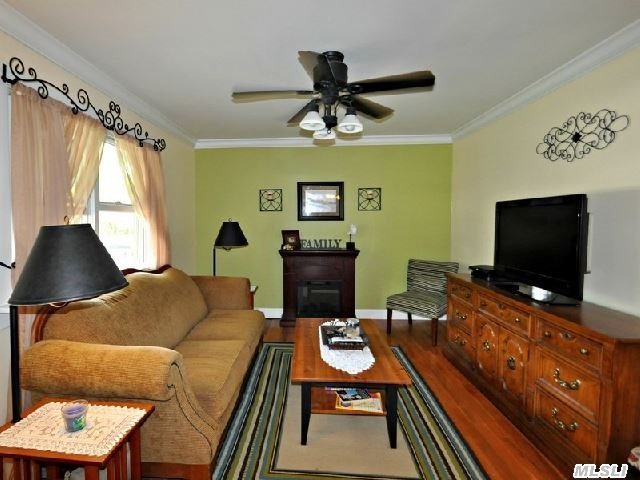 160 Alvahs Ln