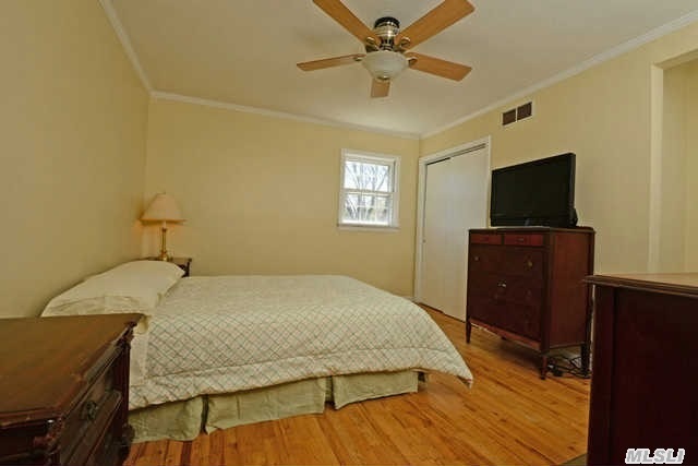 425 Marratooka Ln