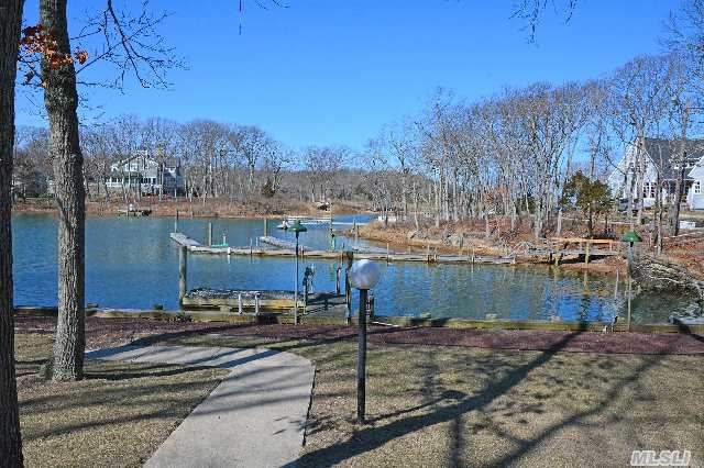 4565 Paradise Point Rd