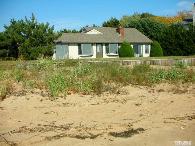 525 Peconic Bay Blvd