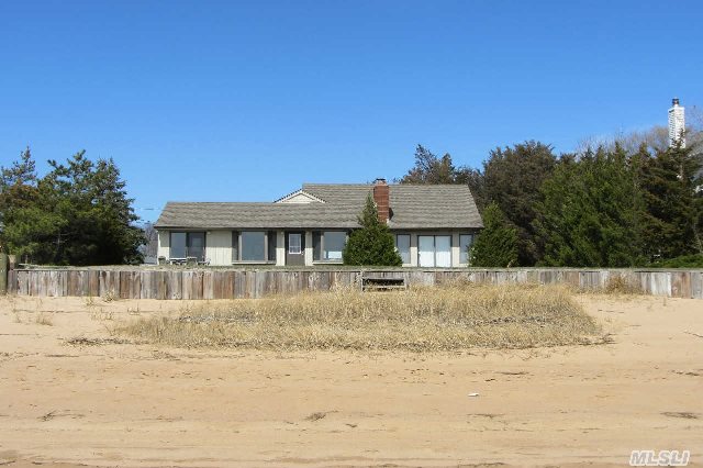 525 Peconic Bay Blvd