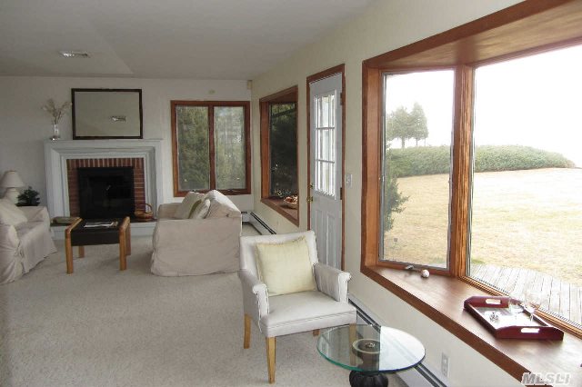 525 Peconic Bay Blvd