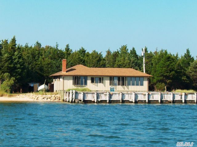 540 Sw Takaposha Rd