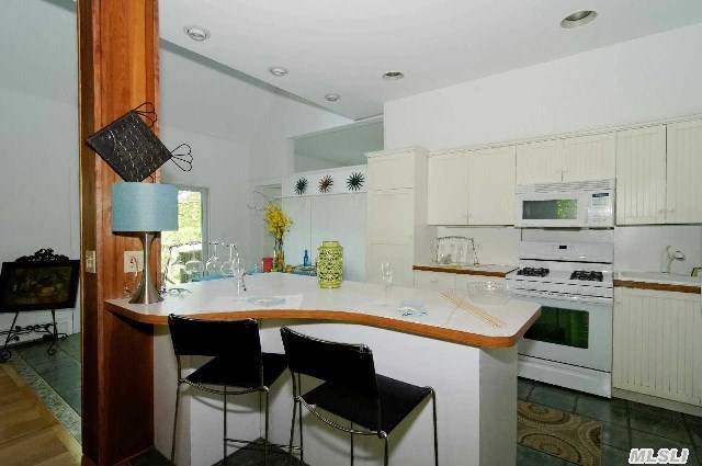 55 Harbor View Ave