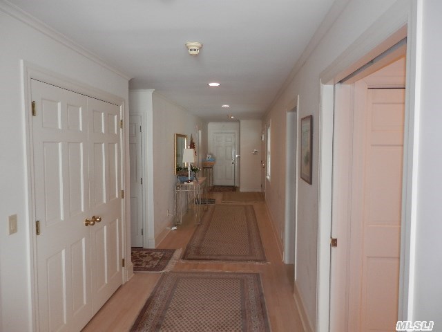 8460 Great Peconic Ba Blvd