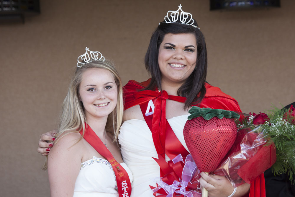 Last year's queen Leah  LaFreniere with the new queen, Jasmine Clasing. (Credit: Katharine Schroeder)