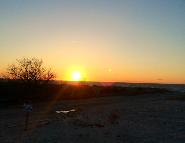 Sunset Mccabes Beach Southold
