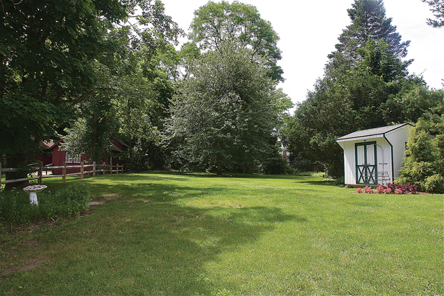 The backyard will be furnished by Fortunoff's Outdoor Store. (Credit: Barbaraellen Koch)