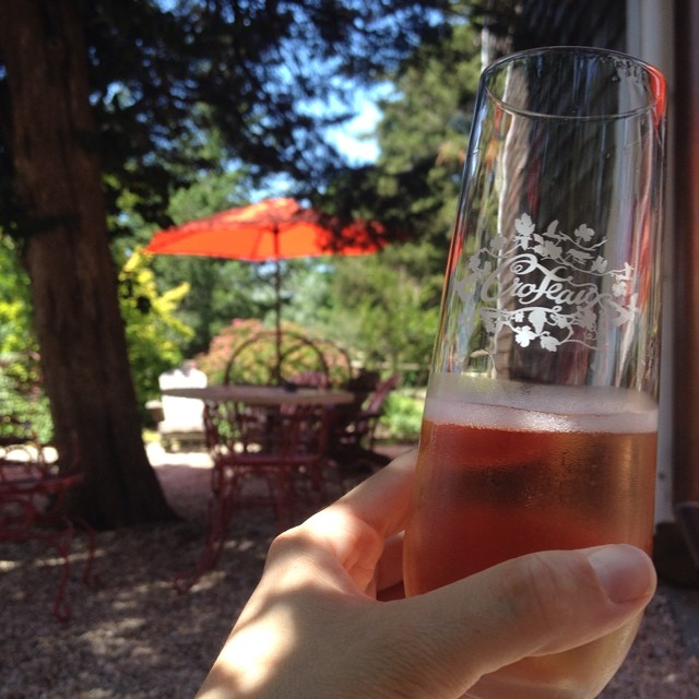 A glass Croteaux Vineyards Cuveé Sparkle from Croteaux. (Credit: Vera Chinese)