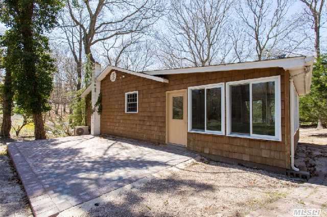 1175 Haywaters Rd