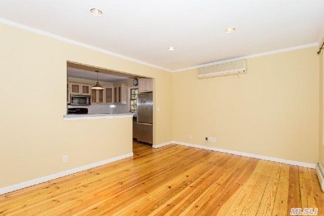 1175 Haywaters Rd