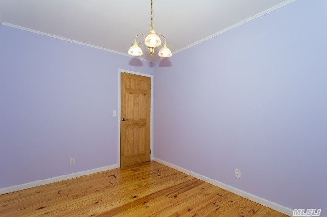 1175 Haywaters Rd
