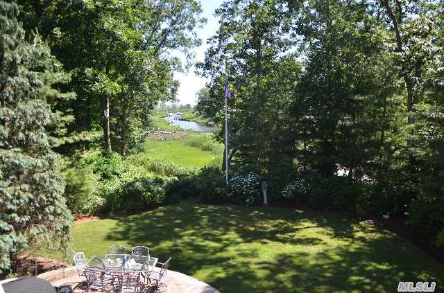 130 Willis Creek Dr