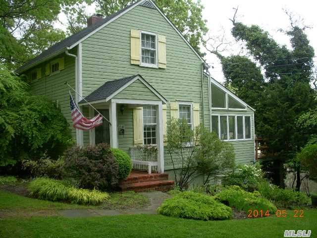 1320 Little Peconic B Rd