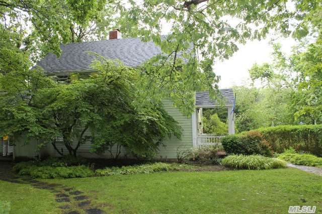 1320 Little Peconic B Rd