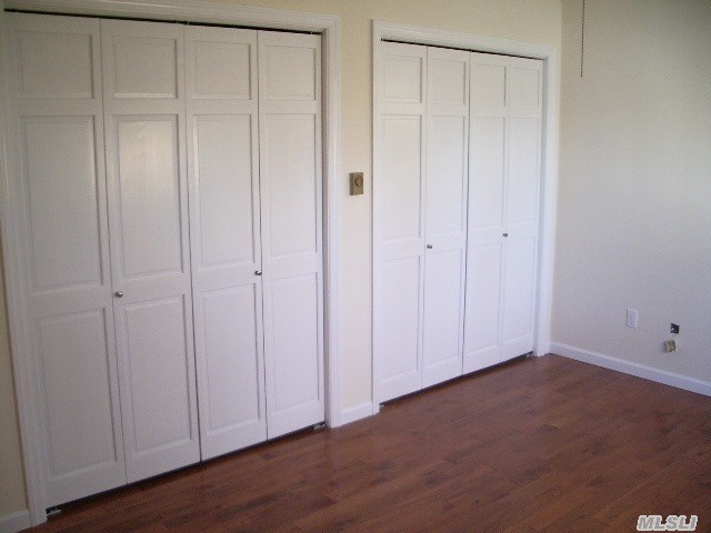17 Locust St