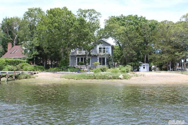 2140 Deep Hole Dr