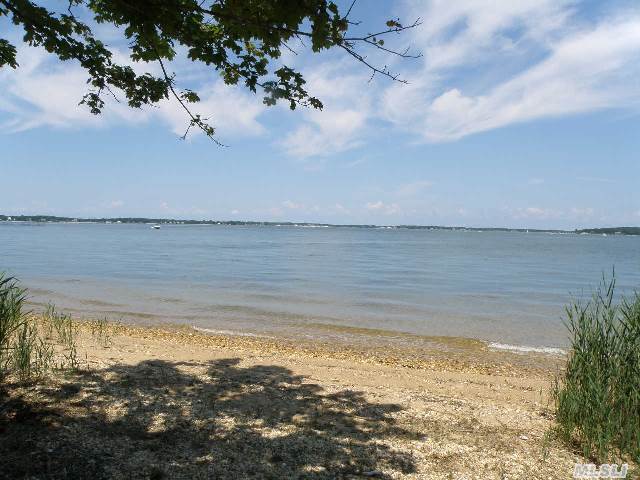 3375 Paradise Point Rd