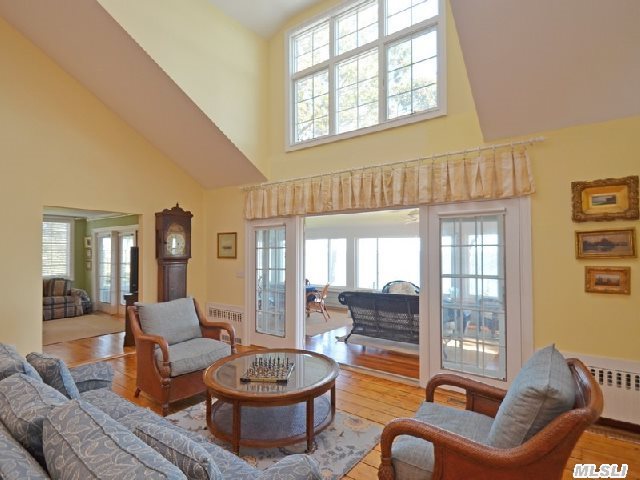 4875 Nassau Point Rd