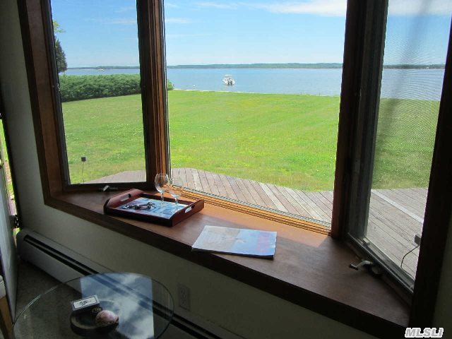 525 Peconic Bay Blvd